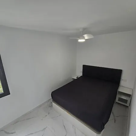 Apartman Dream 1 Bedroom Terrace Dining Pool