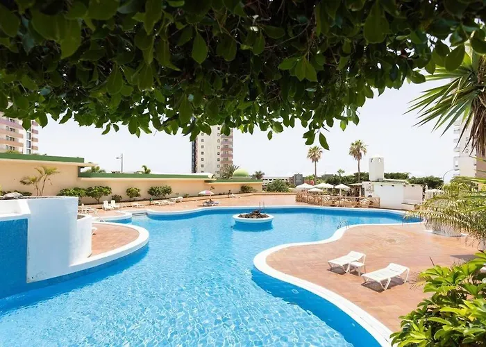 Dream 1 Bedroom Terrace Dining Pool Apartman