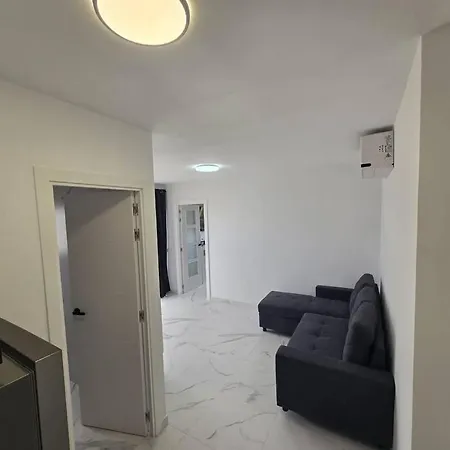 דירה Dream 1 Bedroom Terrace Dining Pool